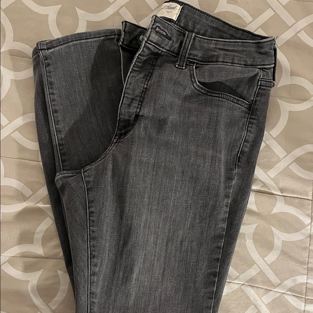 Universal Thread Women's grey Jeans